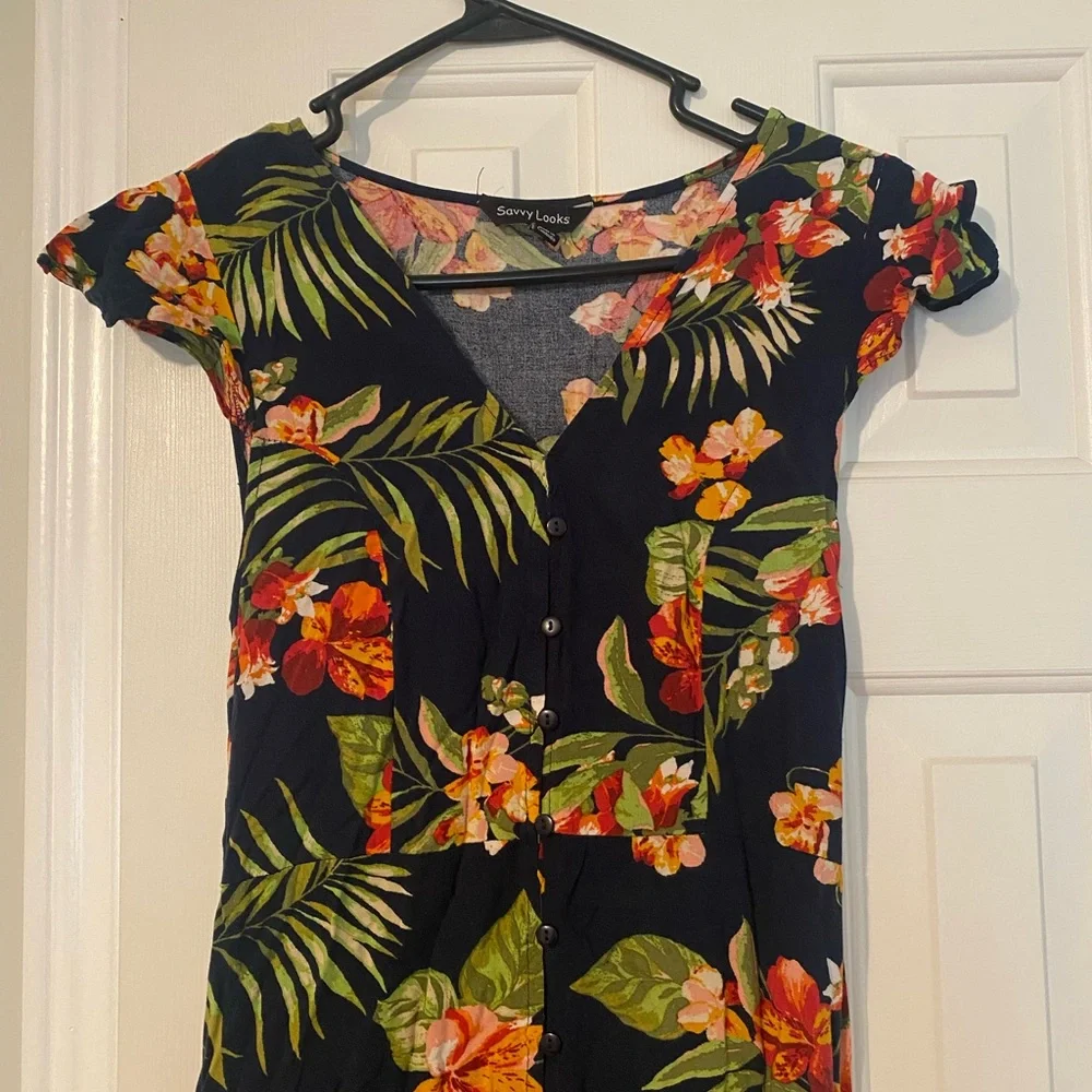 Navy tropical Floral Sheath Maxi Dress with Cap Sleeves - Picture 2 of 5